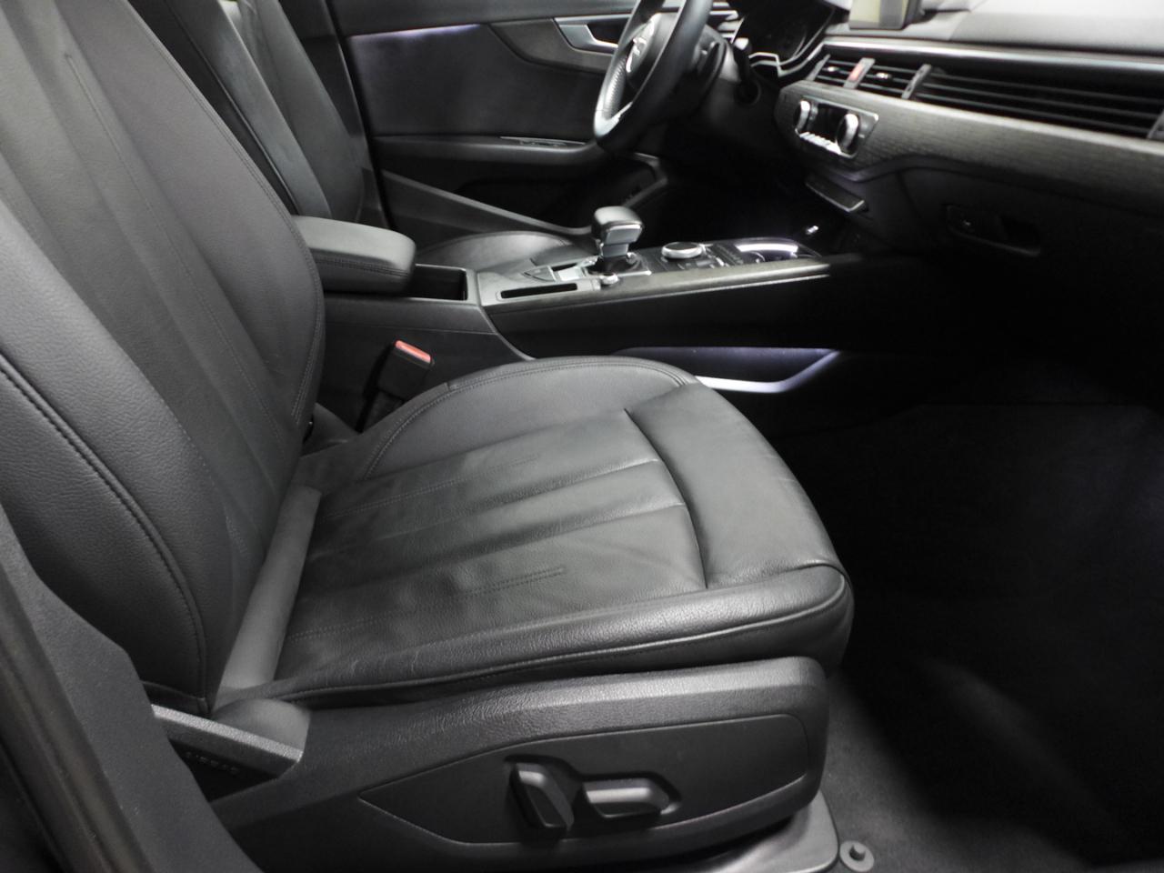 Audi A4 2.0T Premium Sedan 2018