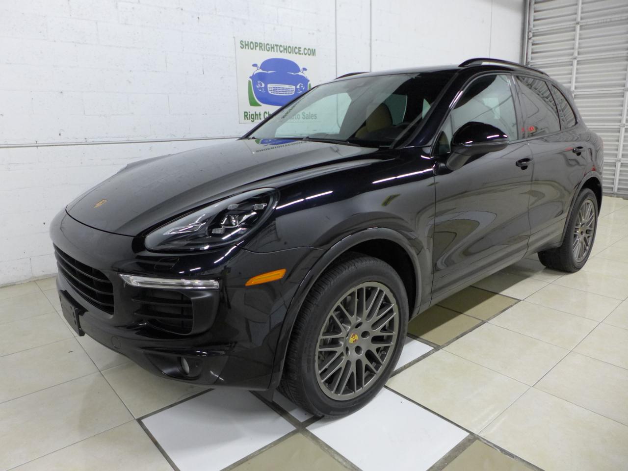 Porsche Cayenne Platinum Edition AWD 2017