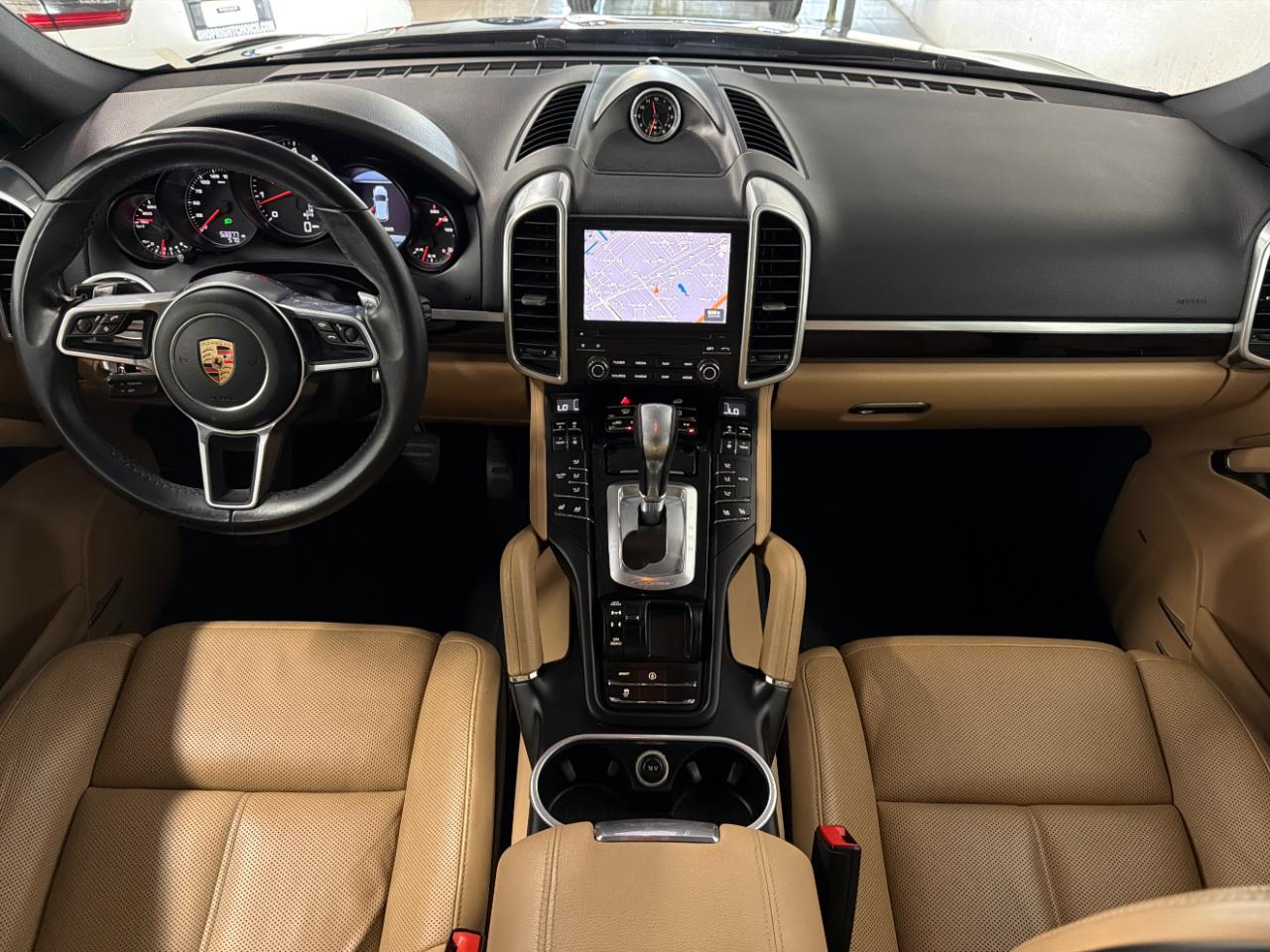 Porsche Cayenne Platinum Edition AWD 2017