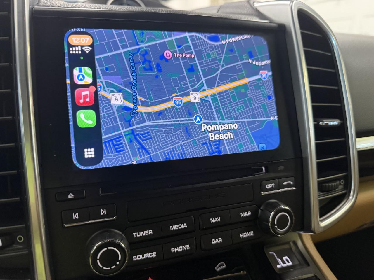 Porsche Cayenne Platinum Edition AWD 2017