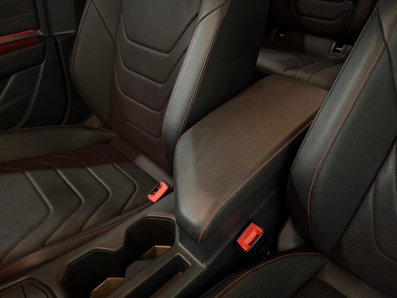 Volkswagen Jetta GLI Autobahn 6M 2023