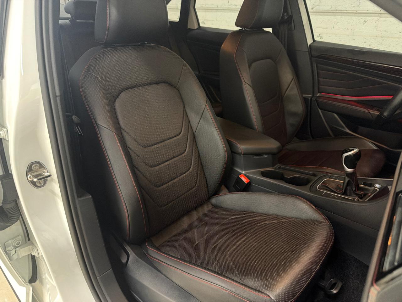 Volkswagen Jetta GLI Autobahn 6M 2023