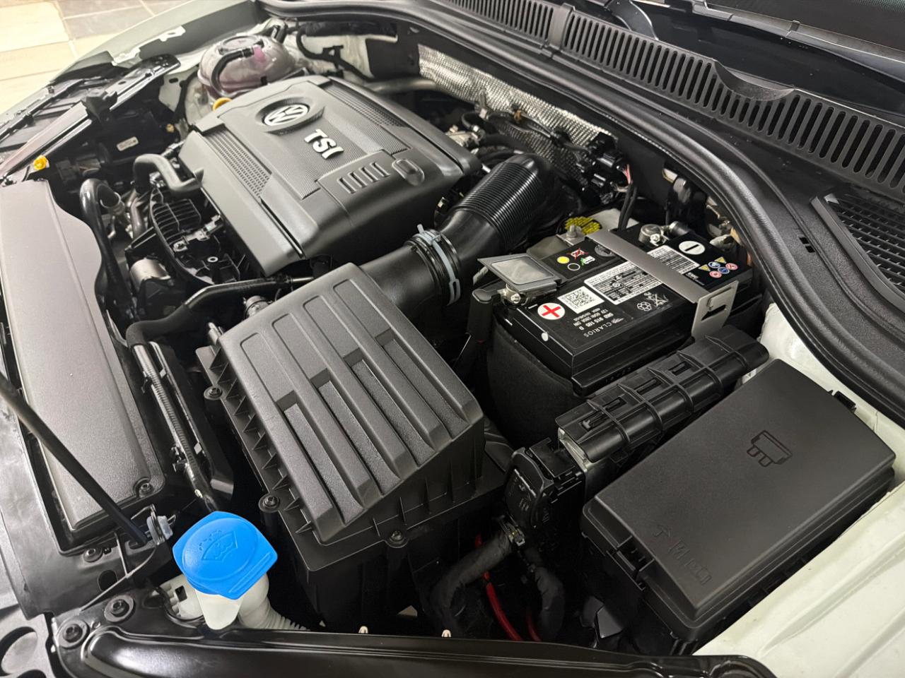 Volkswagen Jetta GLI Autobahn 6M 2023