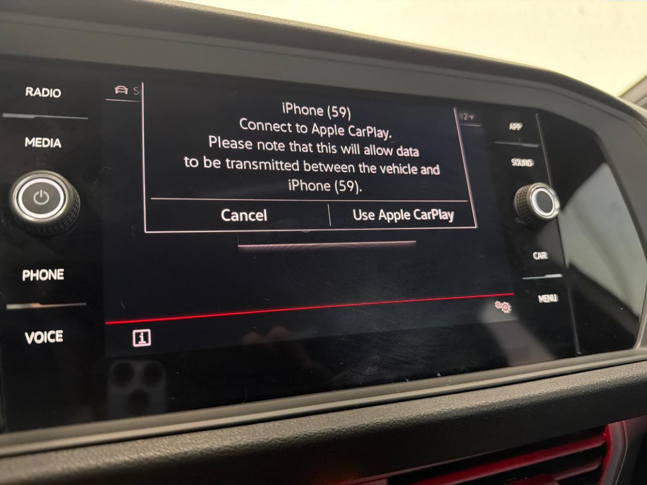 Volkswagen Jetta GLI Autobahn 6M 2023