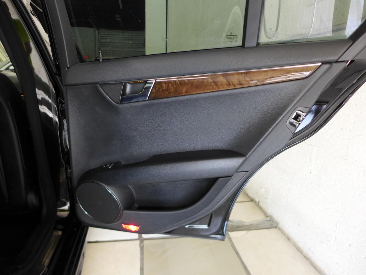 Mercedes-Benz C-Class C350 Sport Sedan 2011