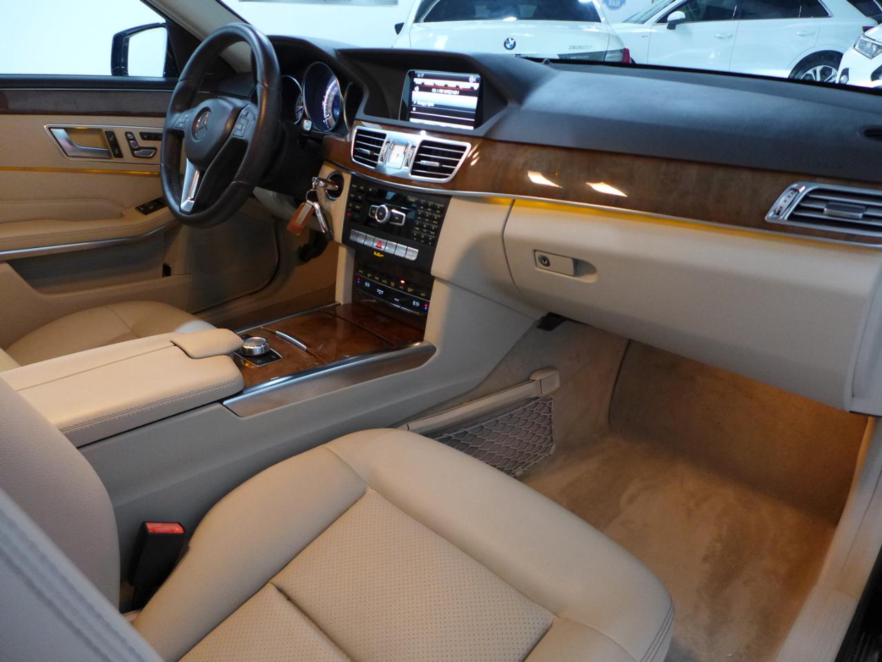 Mercedes-Benz E-Class E350 4MATIC Sedan 2014