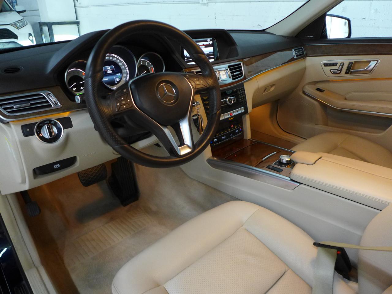 Mercedes-Benz E-Class E350 4MATIC Sedan 2014