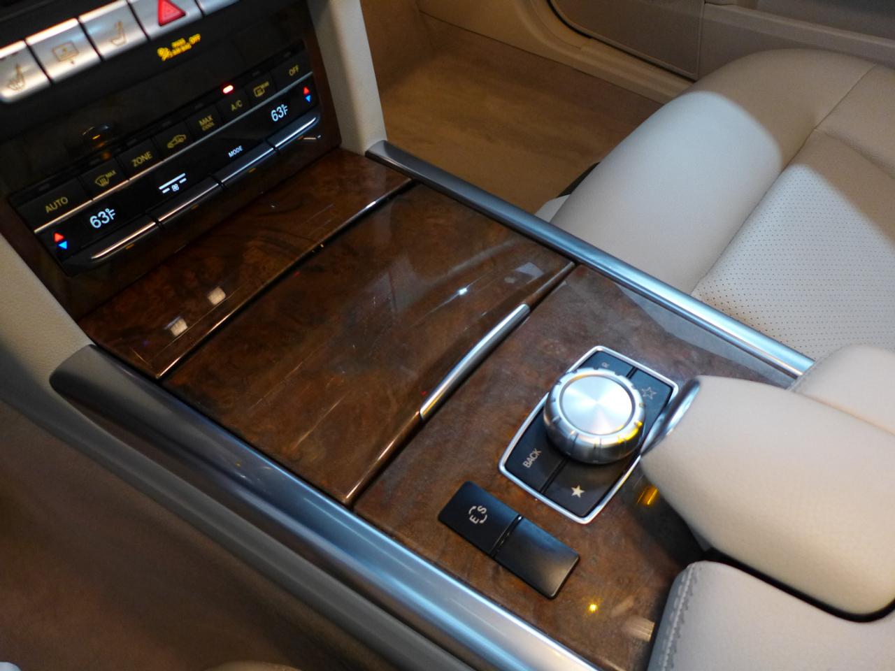 Mercedes-Benz E-Class E350 4MATIC Sedan 2014