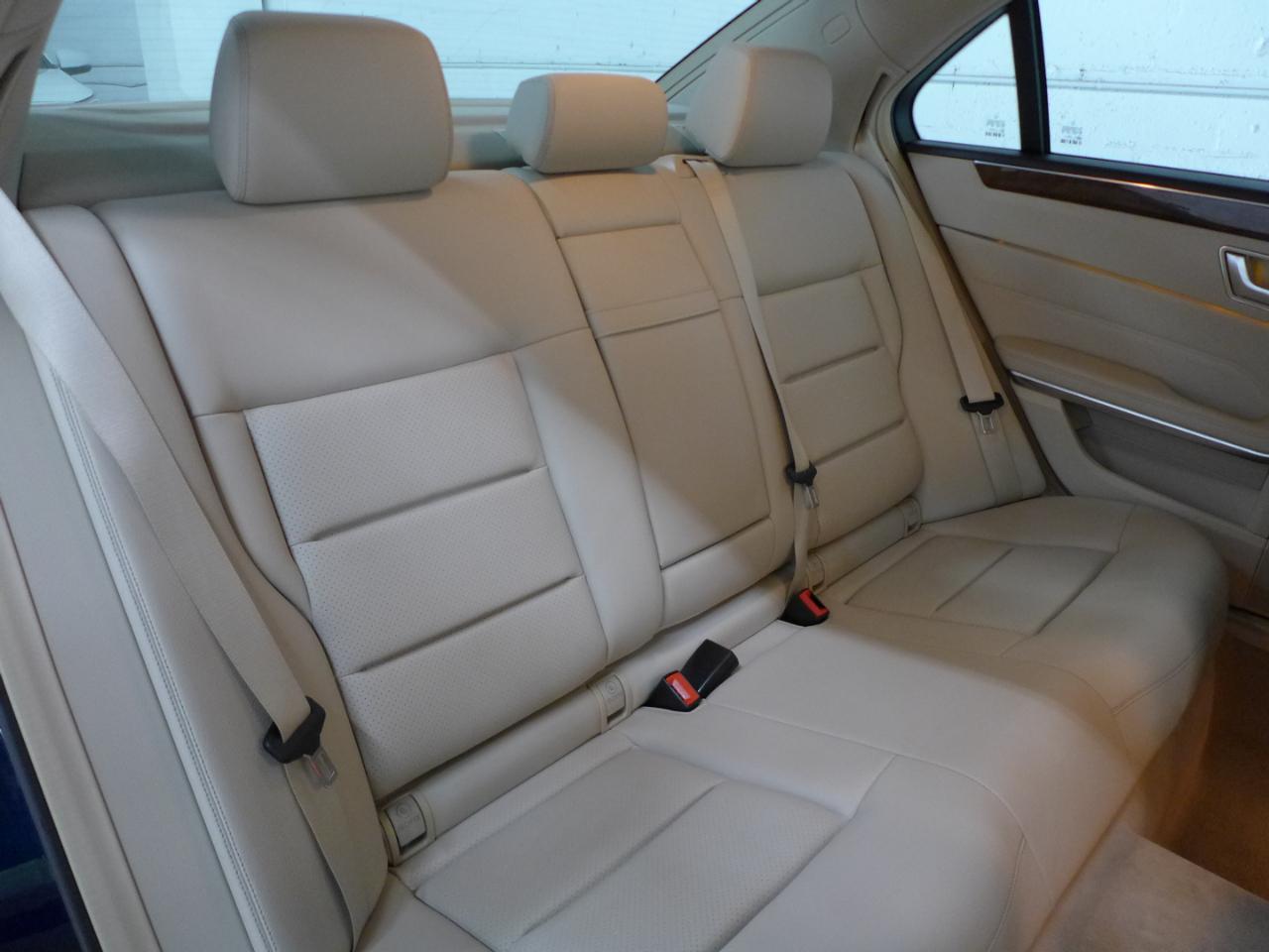 Mercedes-Benz E-Class E350 4MATIC Sedan 2014