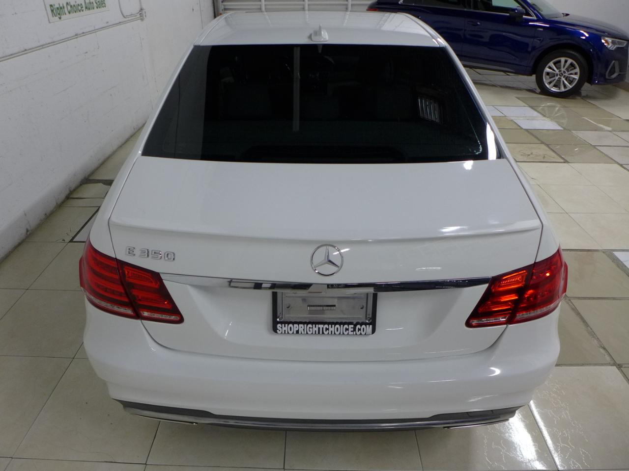 Mercedes-Benz E-Class E350 Luxury Sedan 2014
