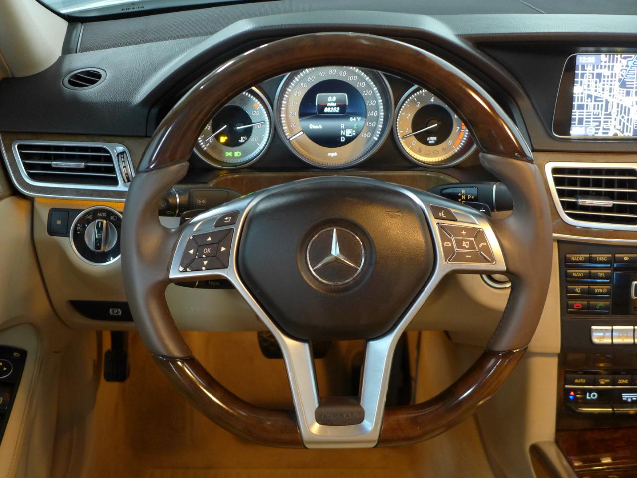 Mercedes-Benz E-Class E350 Luxury Sedan 2014