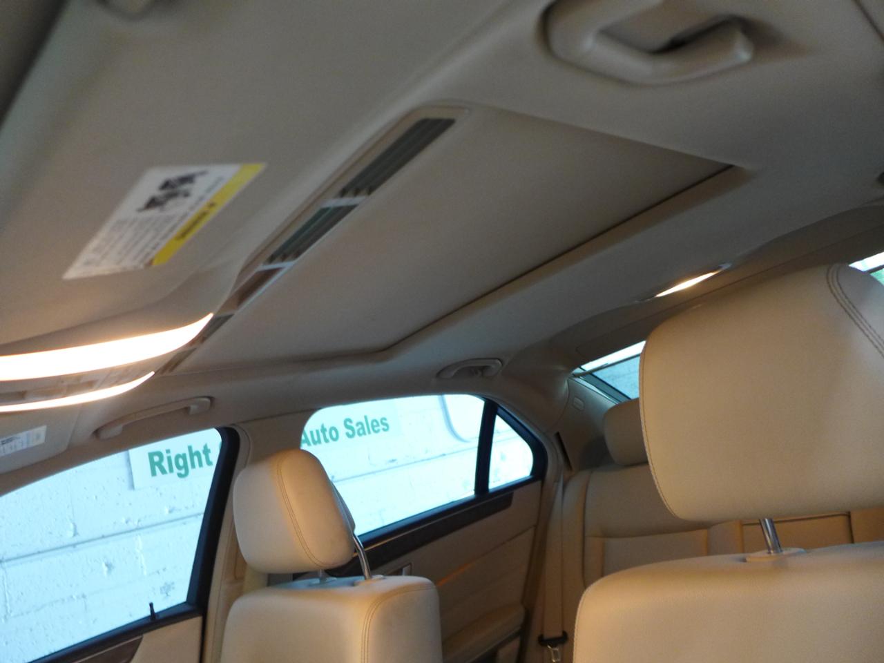 Mercedes-Benz E-Class E350 Luxury Sedan 2014