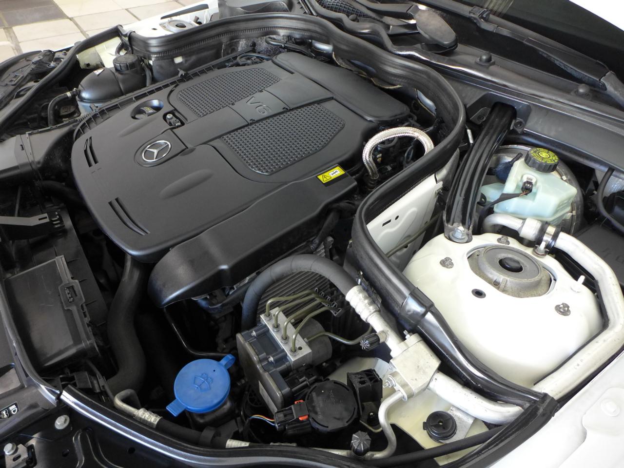 Mercedes-Benz E-Class E350 Luxury Sedan 2014