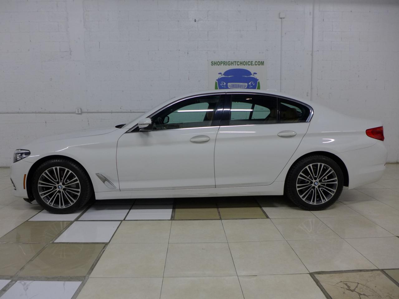 BMW 5-Series 530i 2019