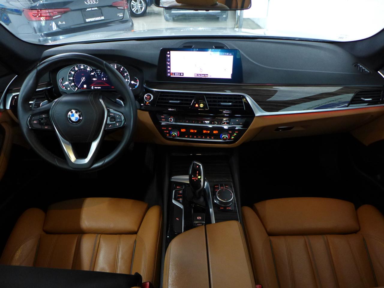 BMW 5-Series 530i 2019
