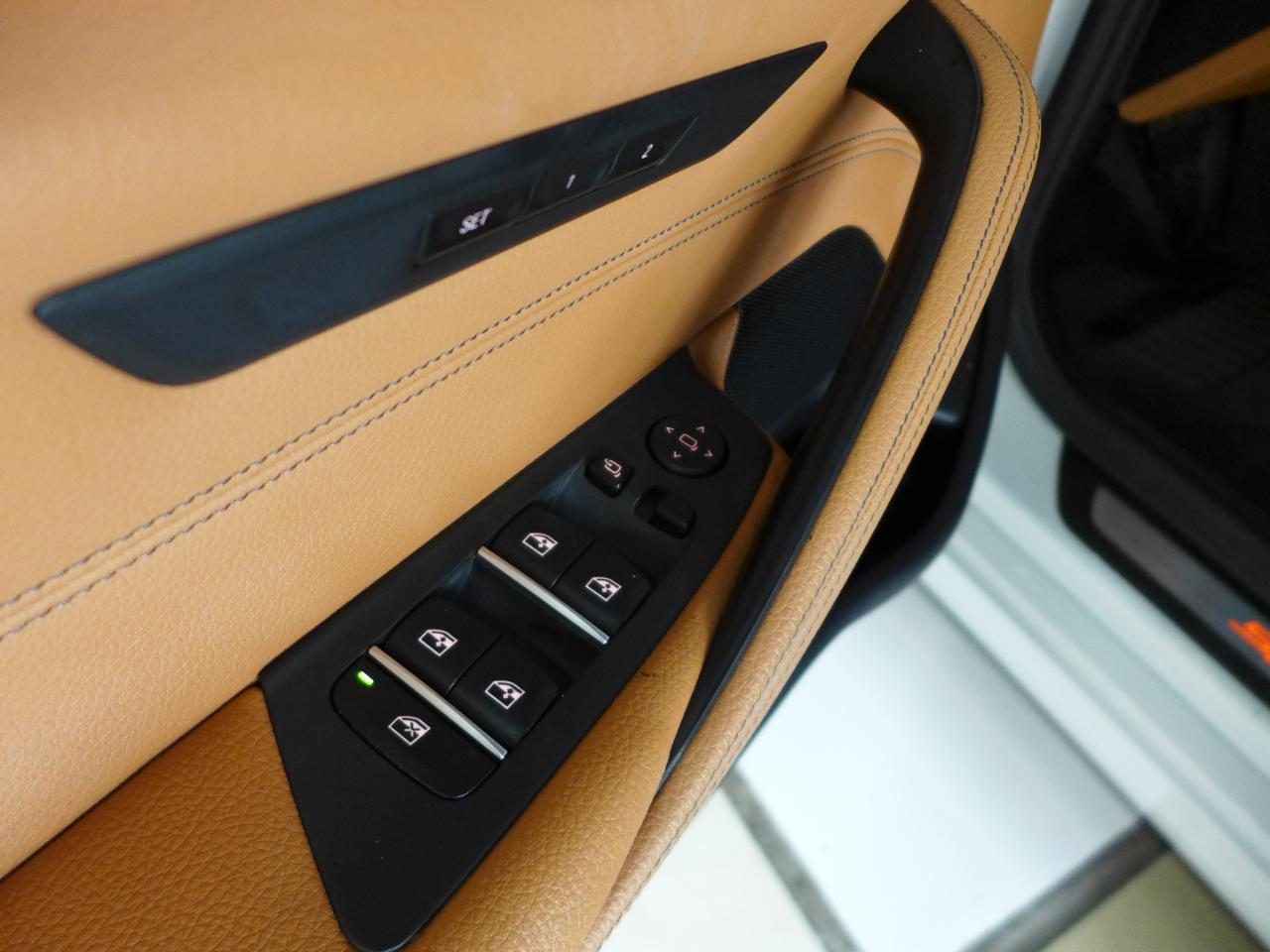 BMW 5-Series 530i 2019