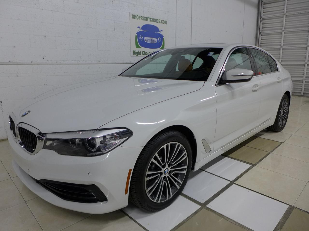 BMW 5-Series 530i 2019