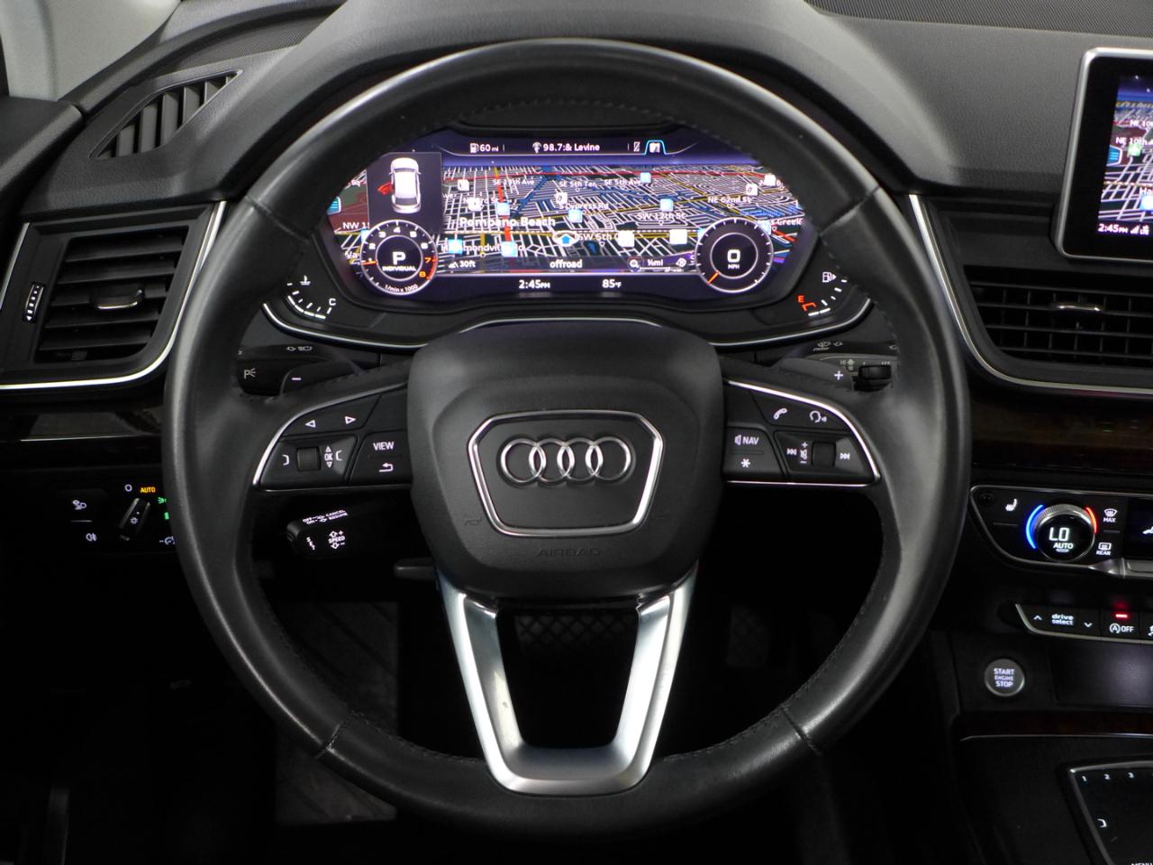 Audi Q5 2.0T Premium Plus quattro 2020