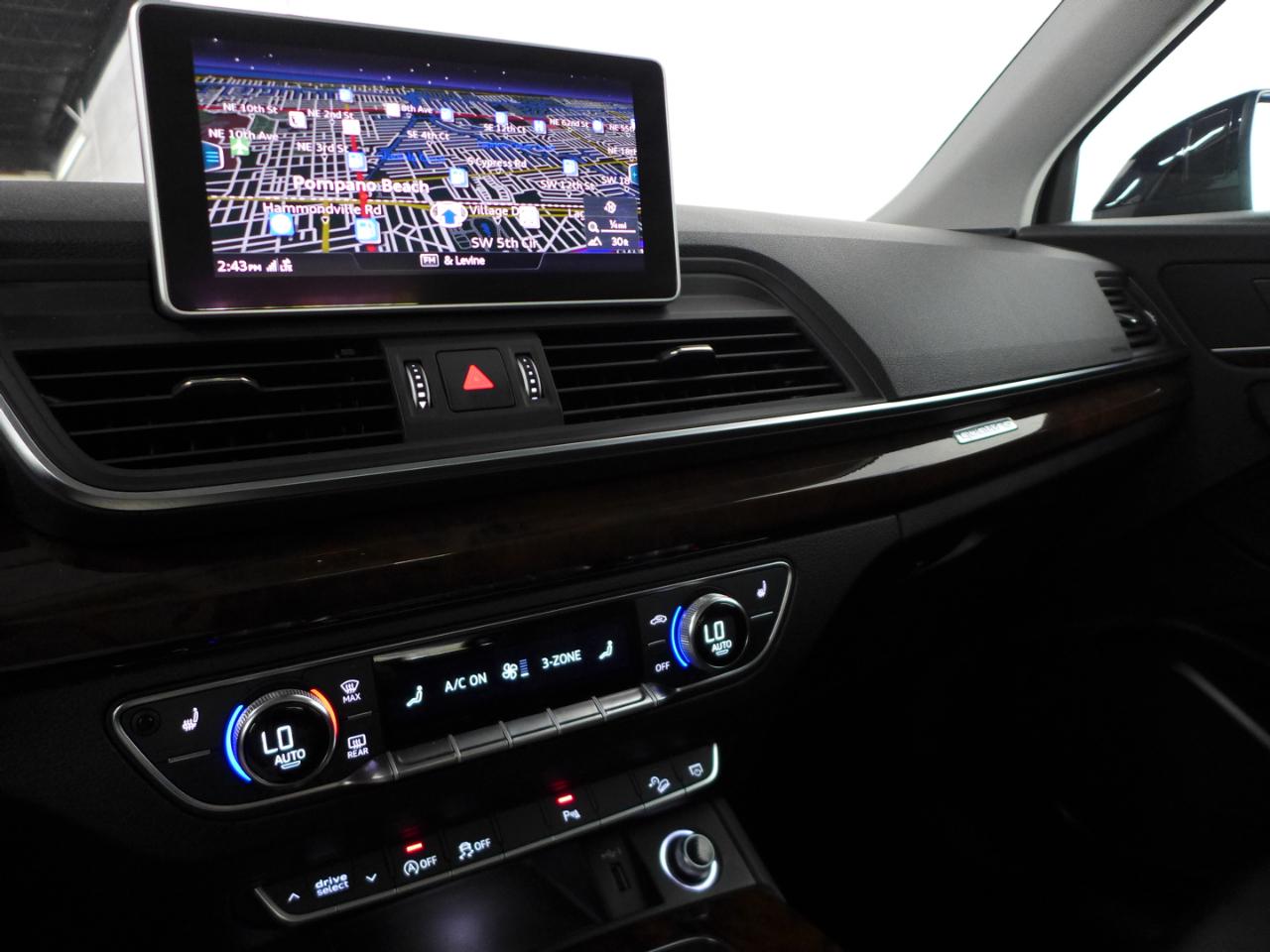 Audi Q5 2.0T Premium Plus quattro 2020