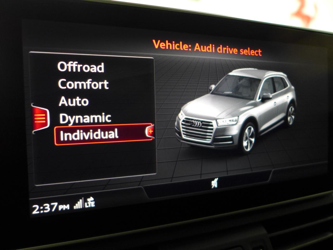 Audi Q5 2.0T Premium Plus quattro 2020