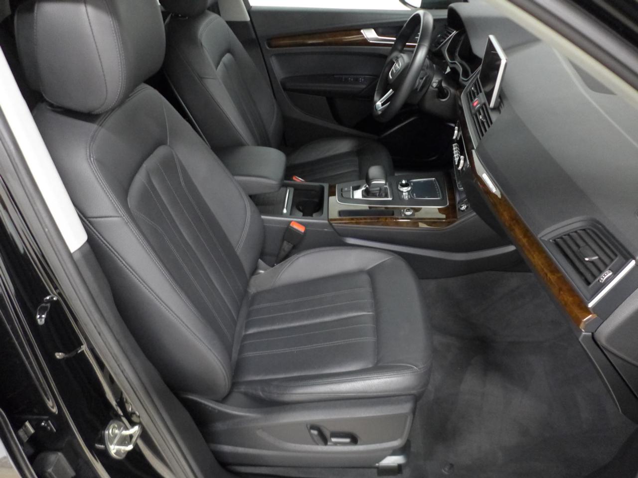 Audi Q5 2.0T Premium Plus quattro 2020