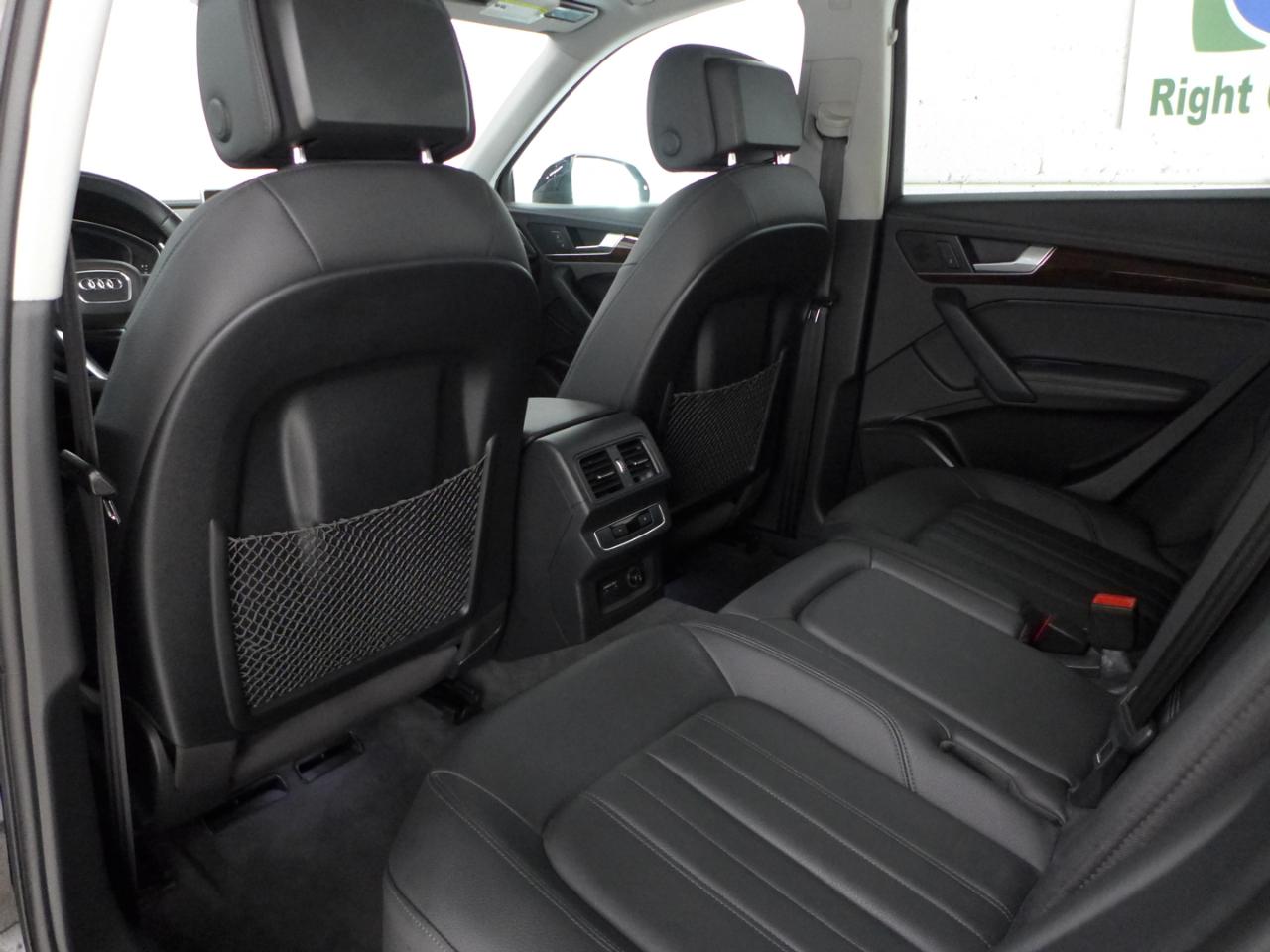 Audi Q5 2.0T Premium Plus quattro 2020