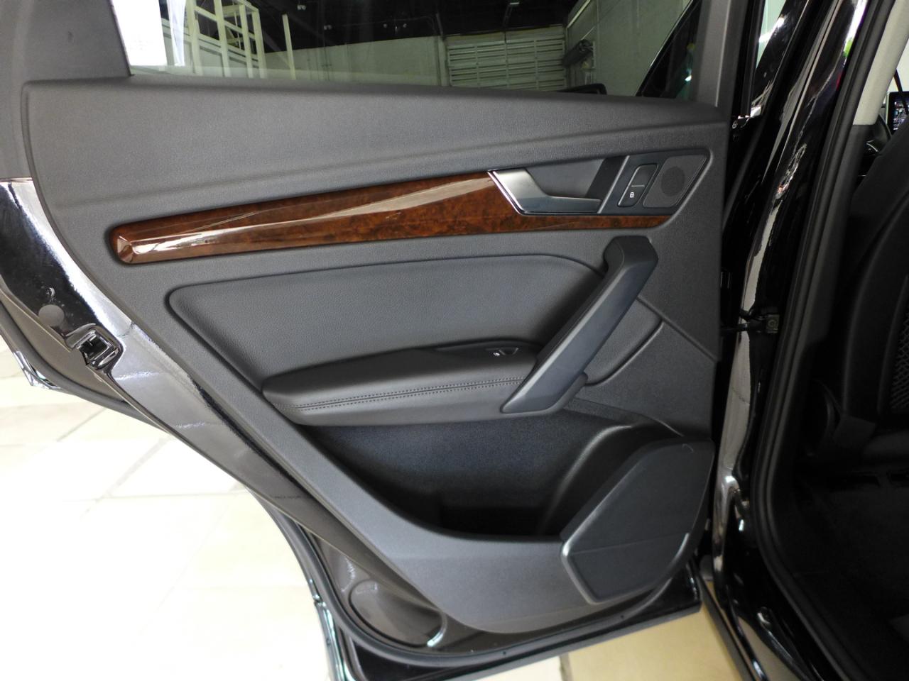 Audi Q5 2.0T Premium Plus quattro 2020