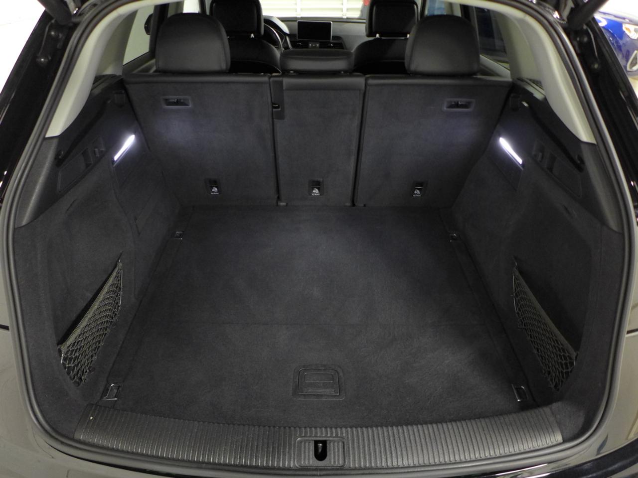 Audi Q5 2.0T Premium Plus quattro 2020