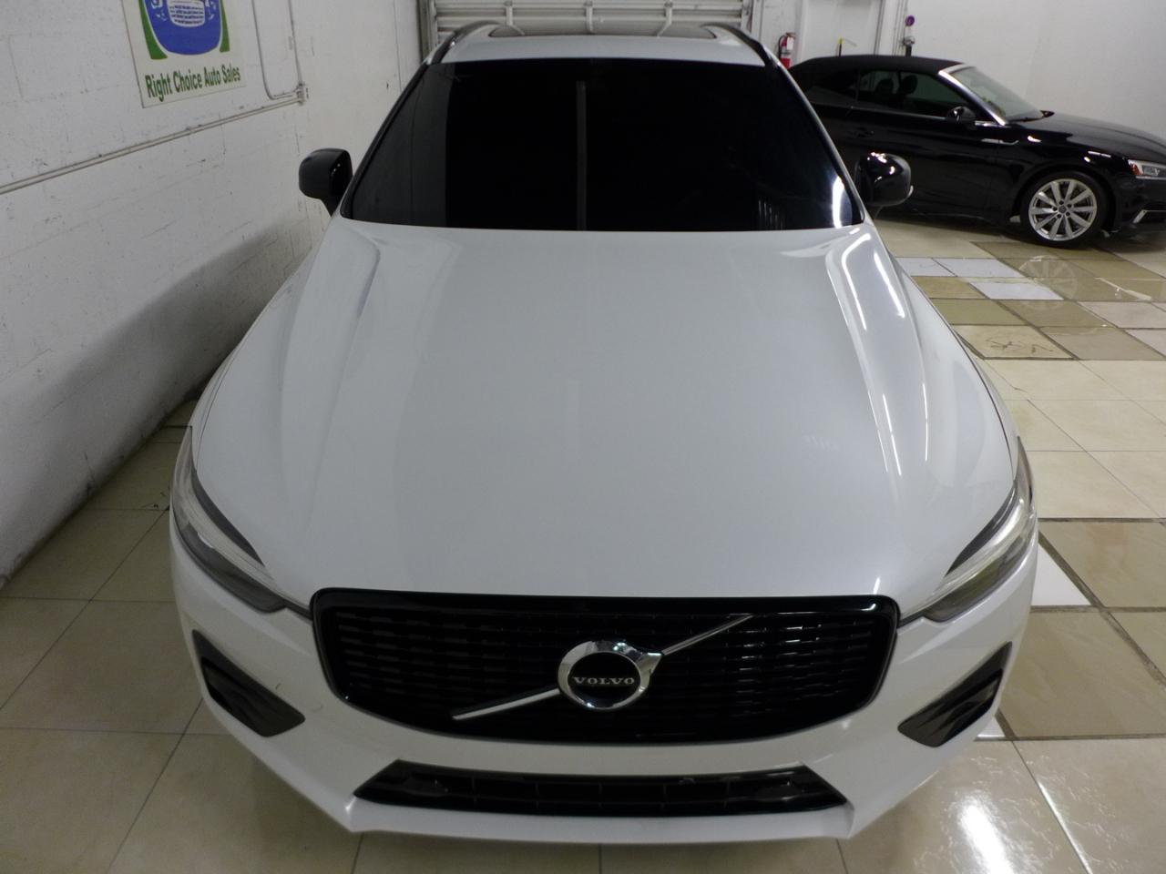 Volvo XC60 T5 R-Design 2021
