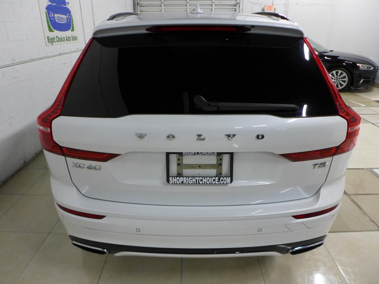 Volvo XC60 T5 R-Design 2021