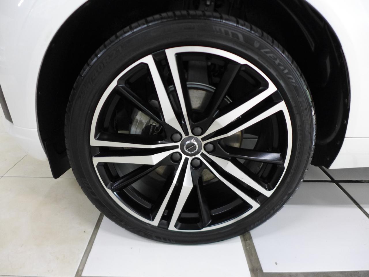 Volvo XC60 T5 R-Design 2021