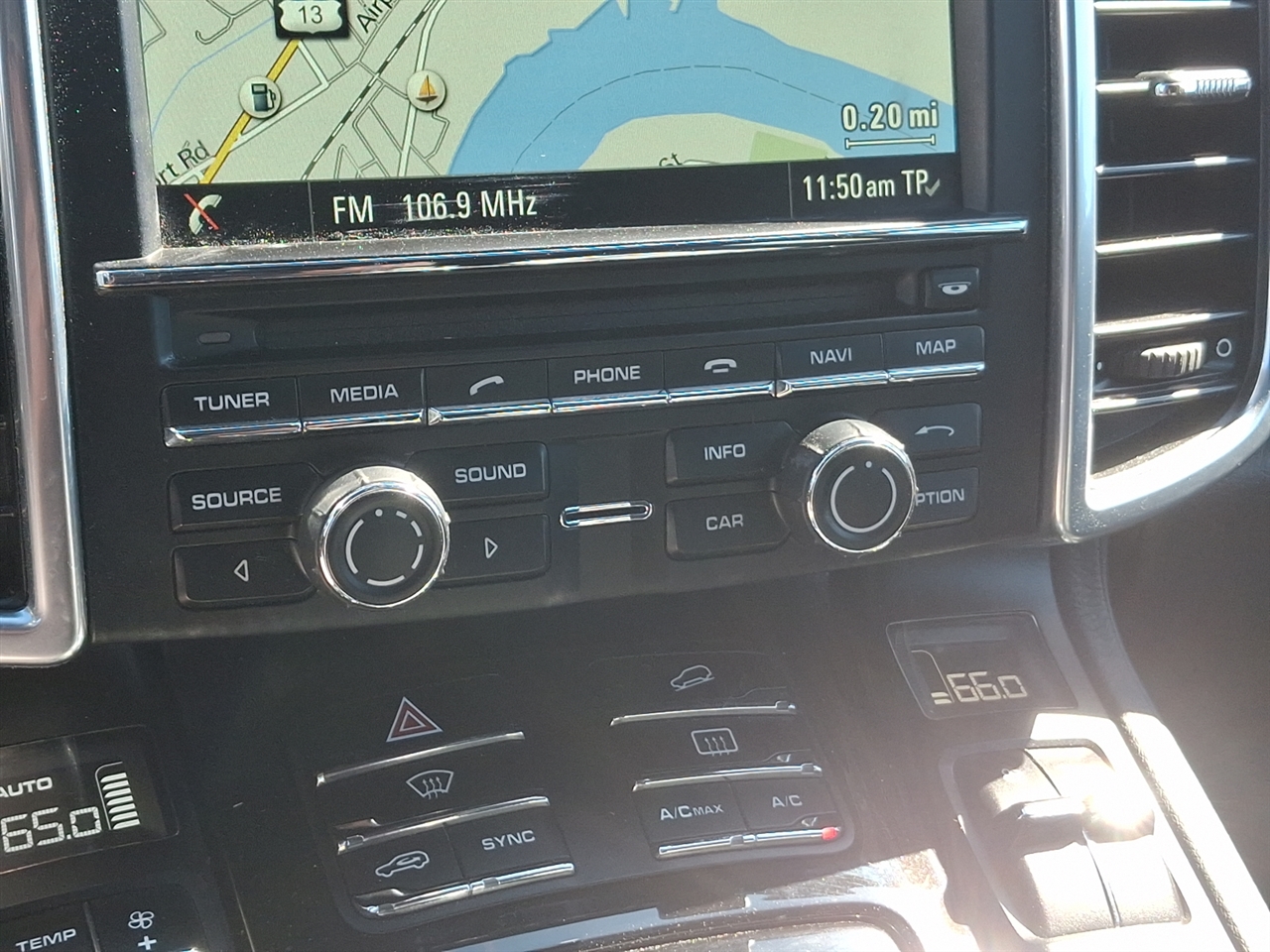 Porsche Cayenne  2014 Porsche Cayenne  2014