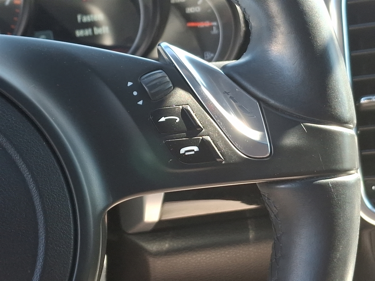 Porsche Cayenne  2014 Porsche Cayenne  2014