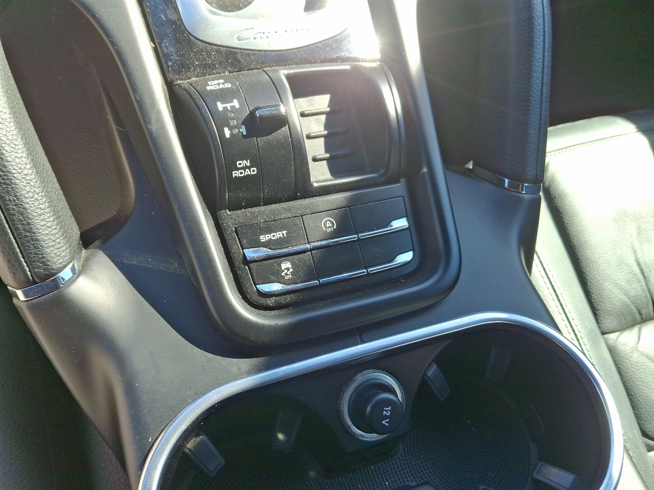 Porsche Cayenne  2014 Porsche Cayenne  2014