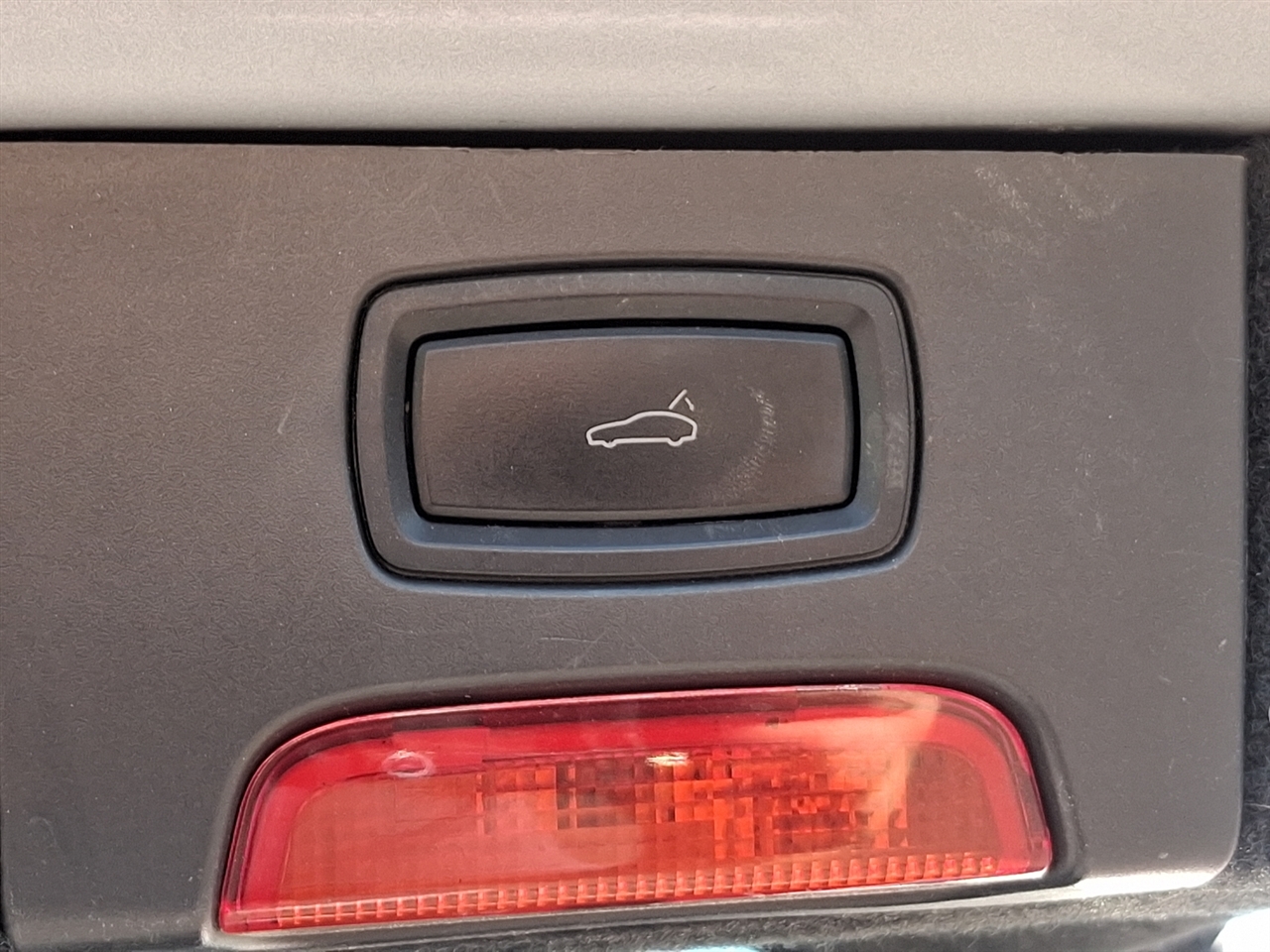 Porsche Cayenne  2014 Porsche Cayenne  2014