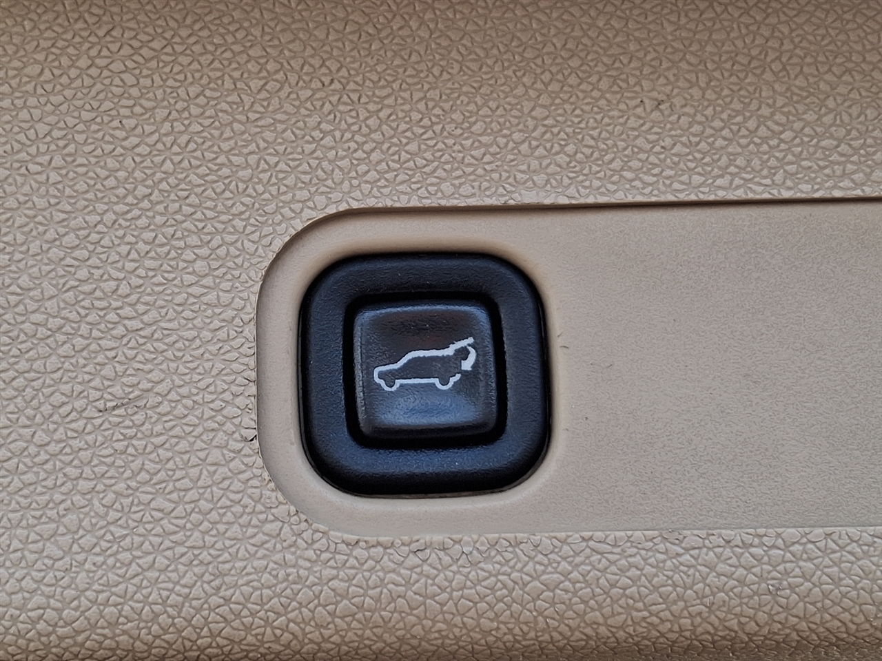 Cadillac Escalade  2011 Cadillac Escalade  2011