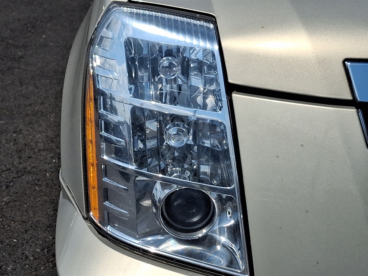 Cadillac Escalade  2011 Cadillac Escalade  2011