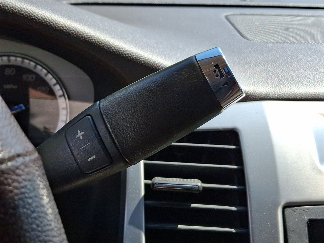 Cadillac Escalade  2011 Cadillac Escalade  2011