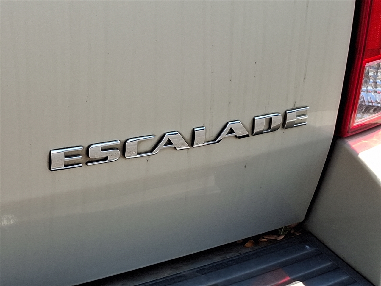 Cadillac Escalade  2011 Cadillac Escalade  2011