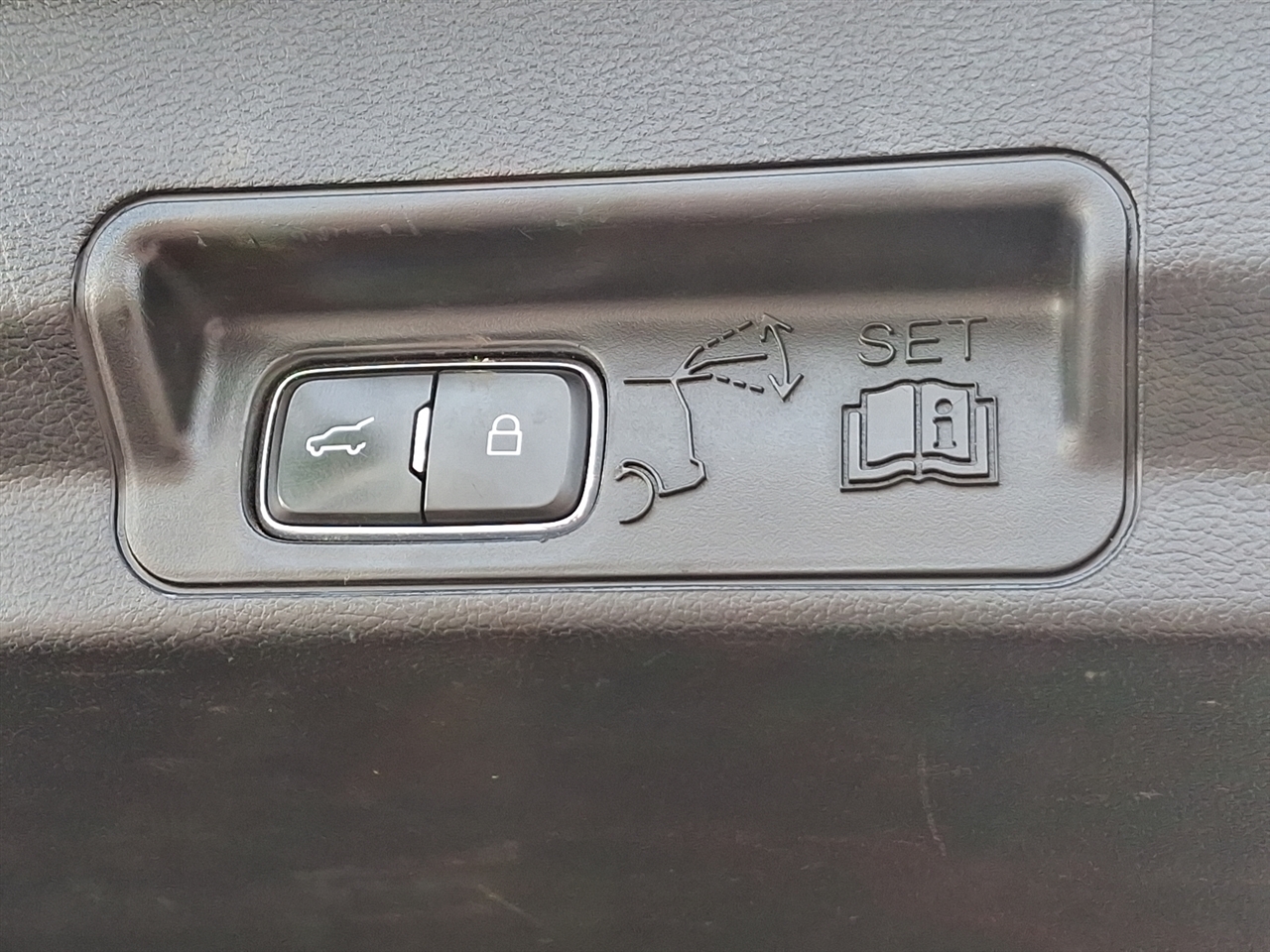 Ford Explorer  2020 Ford Explorer  2020