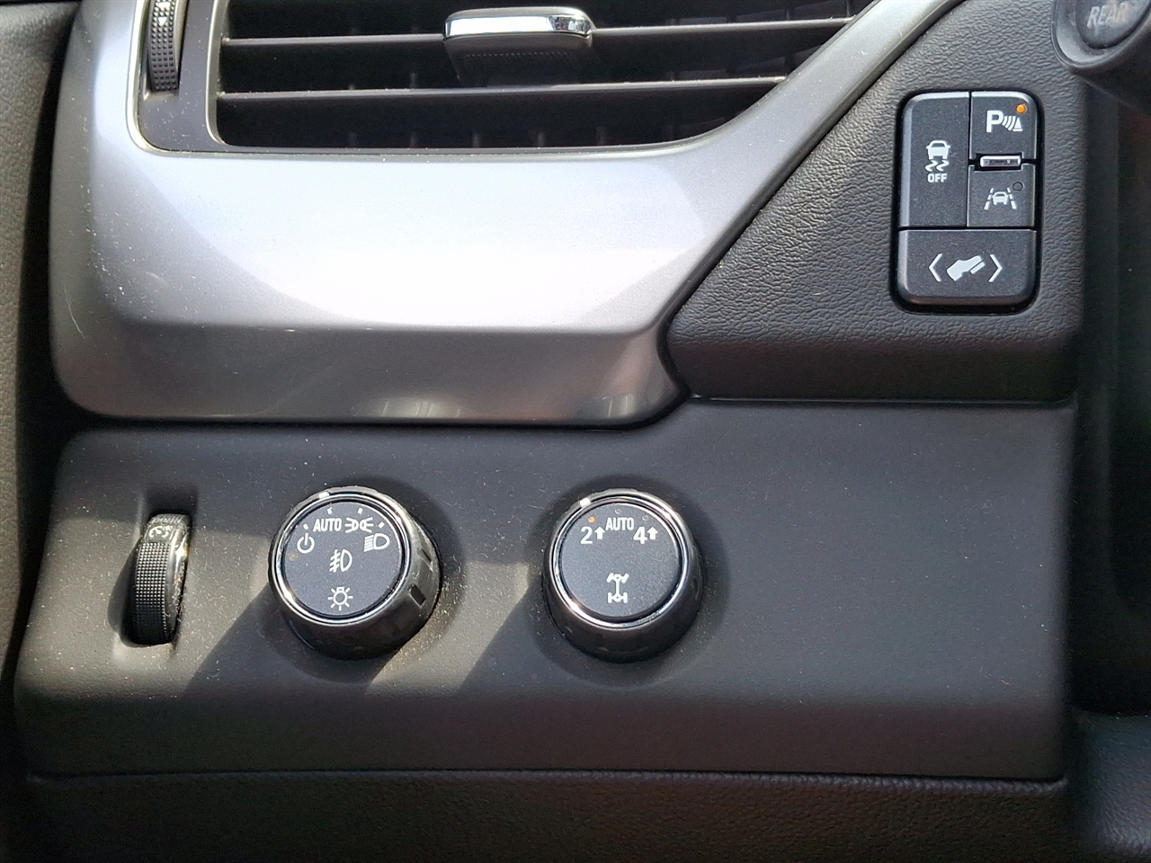 Chevrolet Tahoe  2018 Chevrolet Tahoe  2018