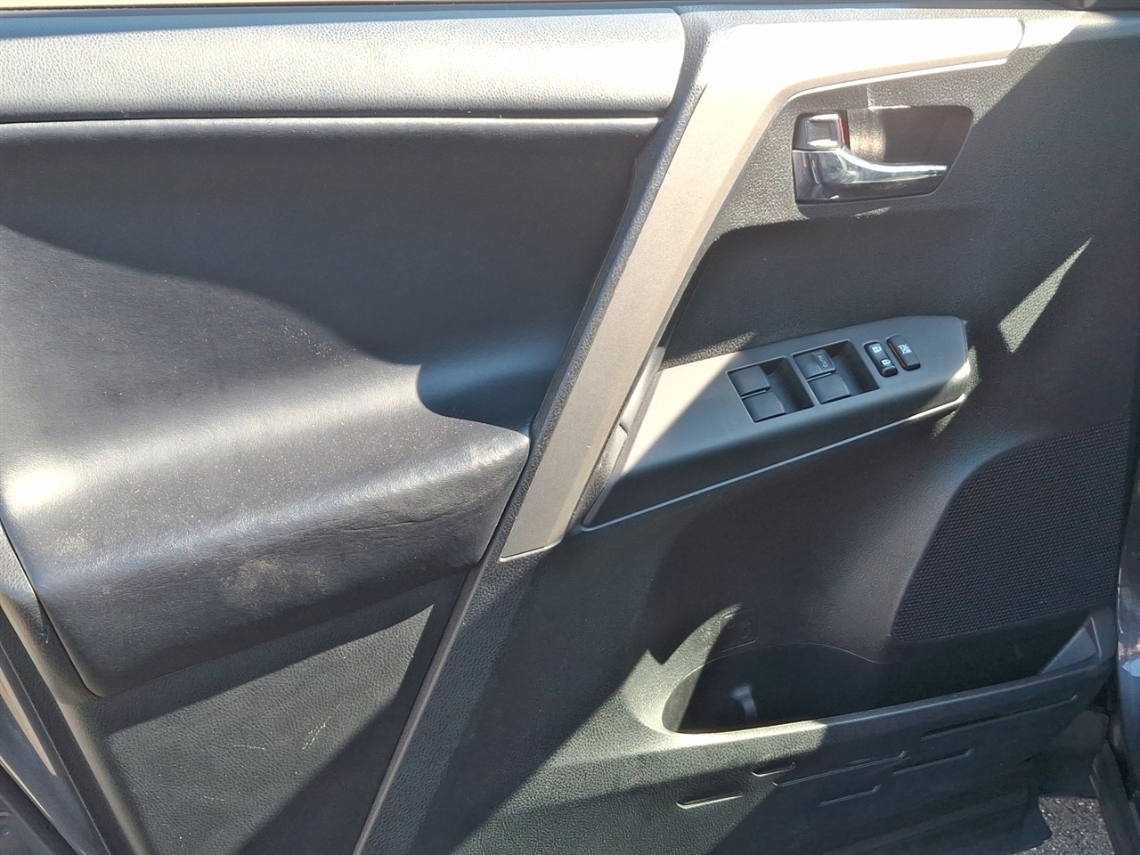 Toyota RAV4  2018 Toyota RAV4  2018