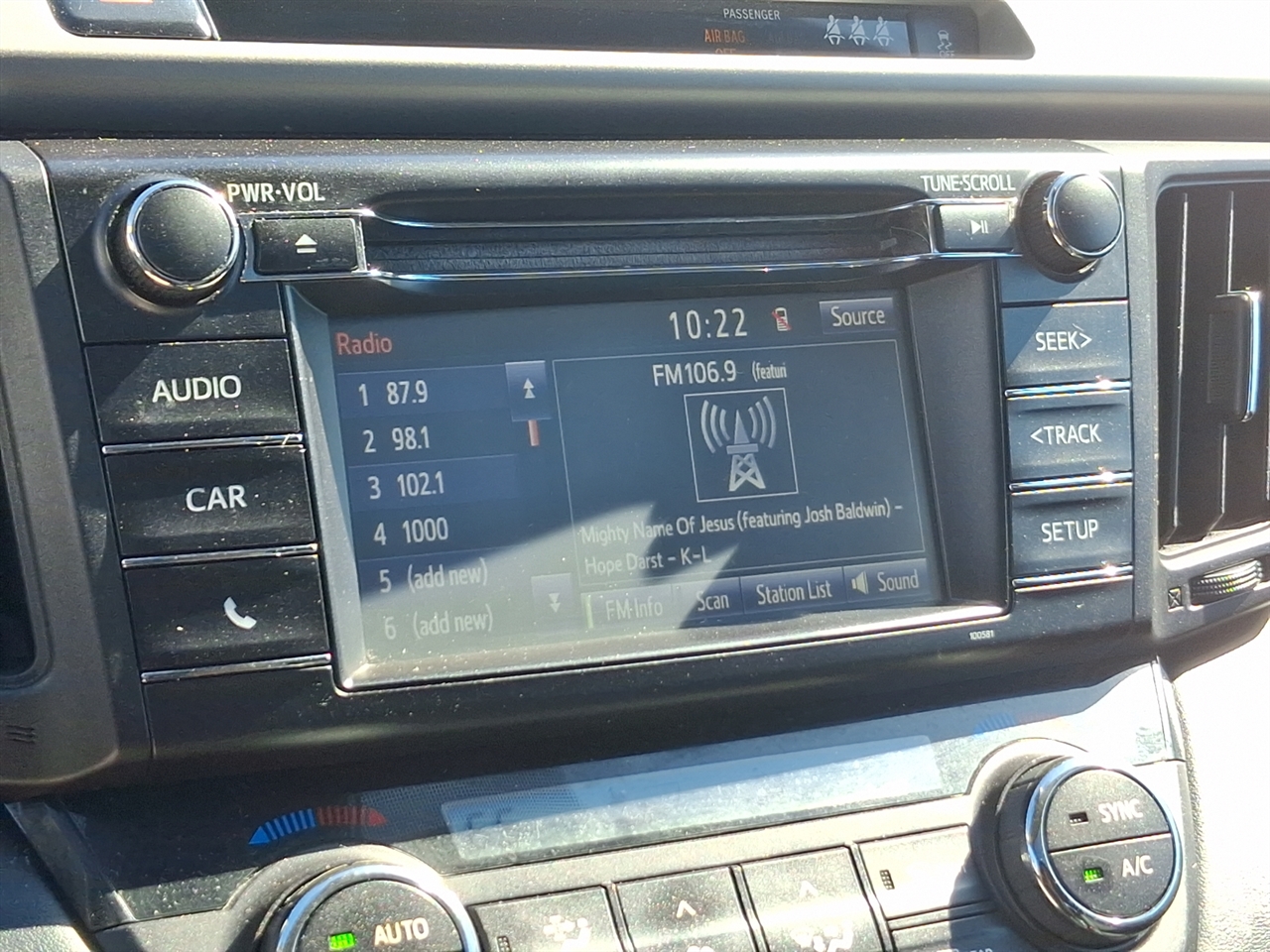 Toyota RAV4  2018 Toyota RAV4  2018