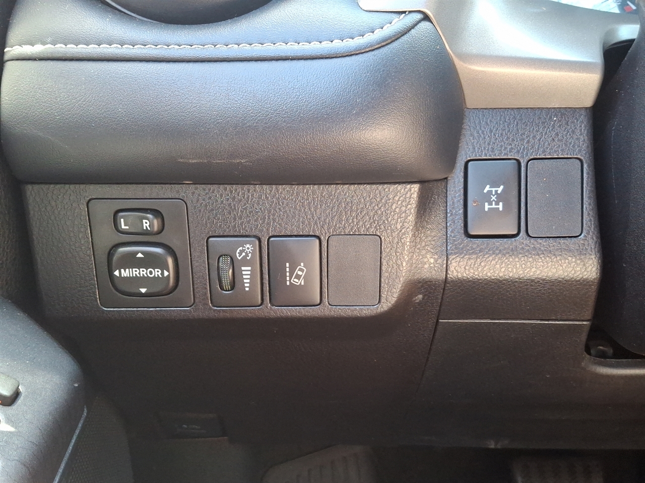 Toyota RAV4  2018 Toyota RAV4  2018