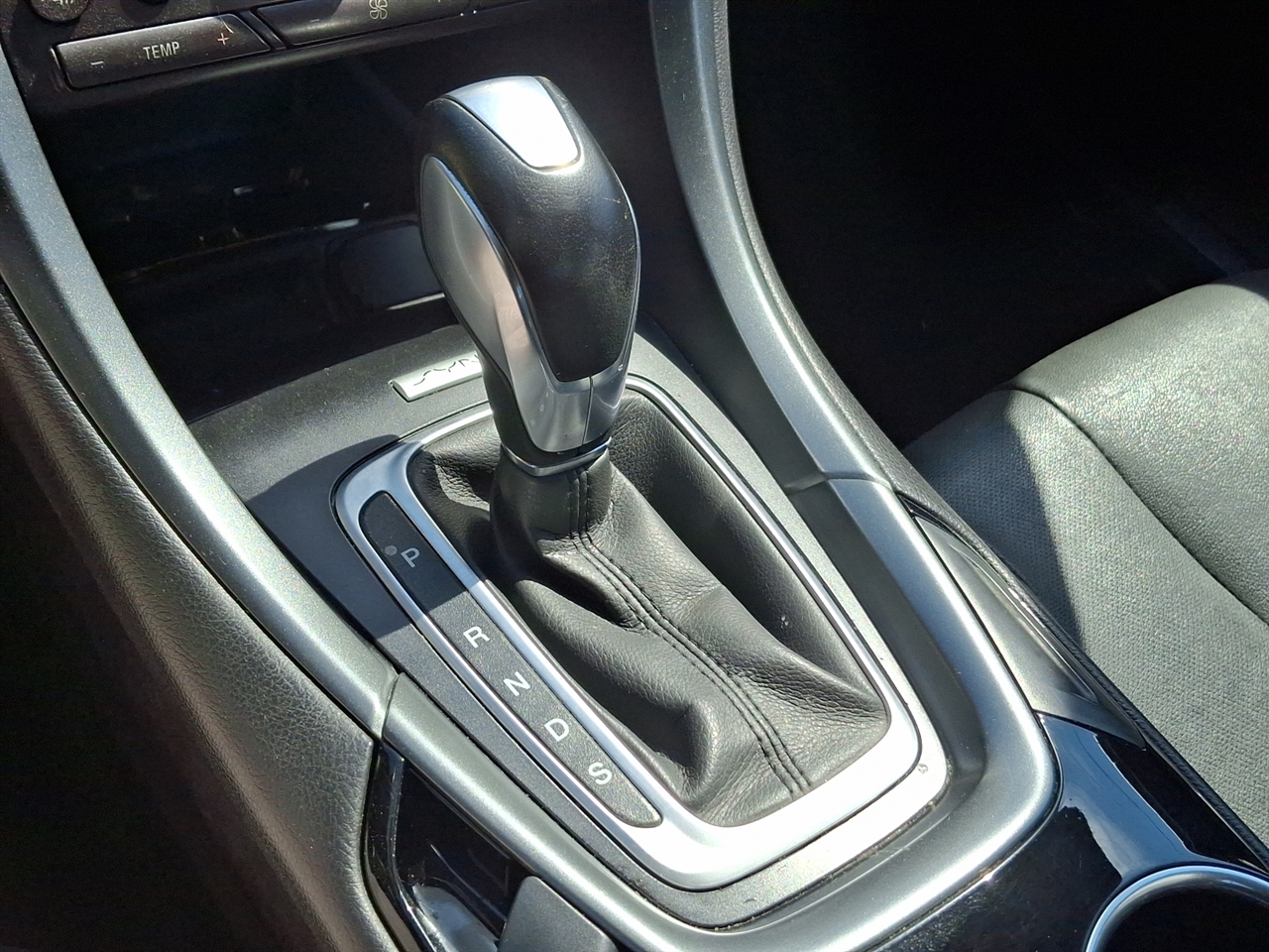 Ford Fusion  2016 Ford Fusion  2016