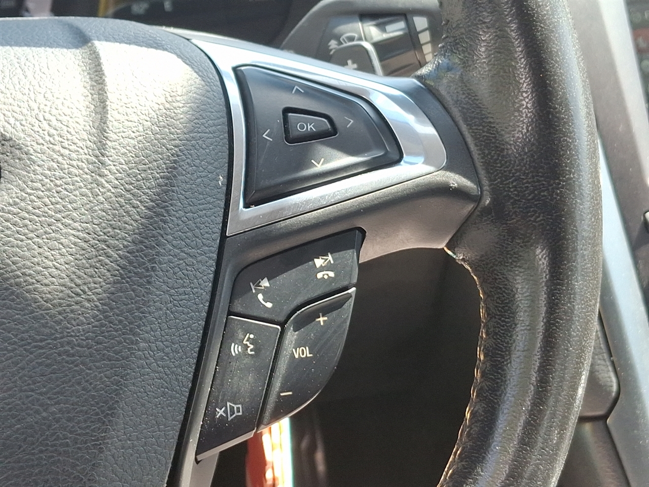 Ford Fusion  2016 Ford Fusion  2016