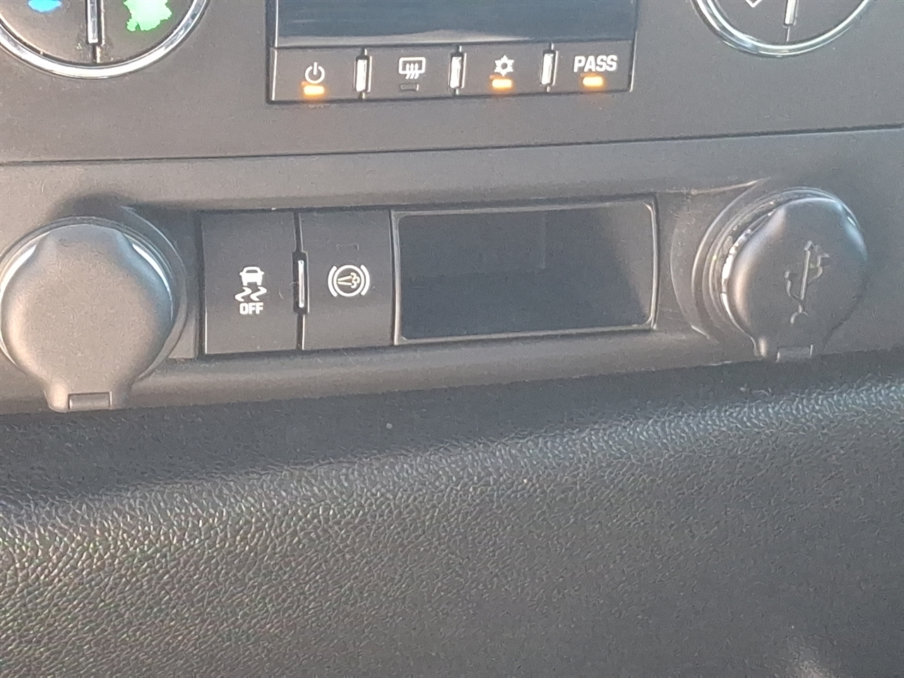 GMC Sierra 3500HD  2013 GMC Sierra 3500HD  2013