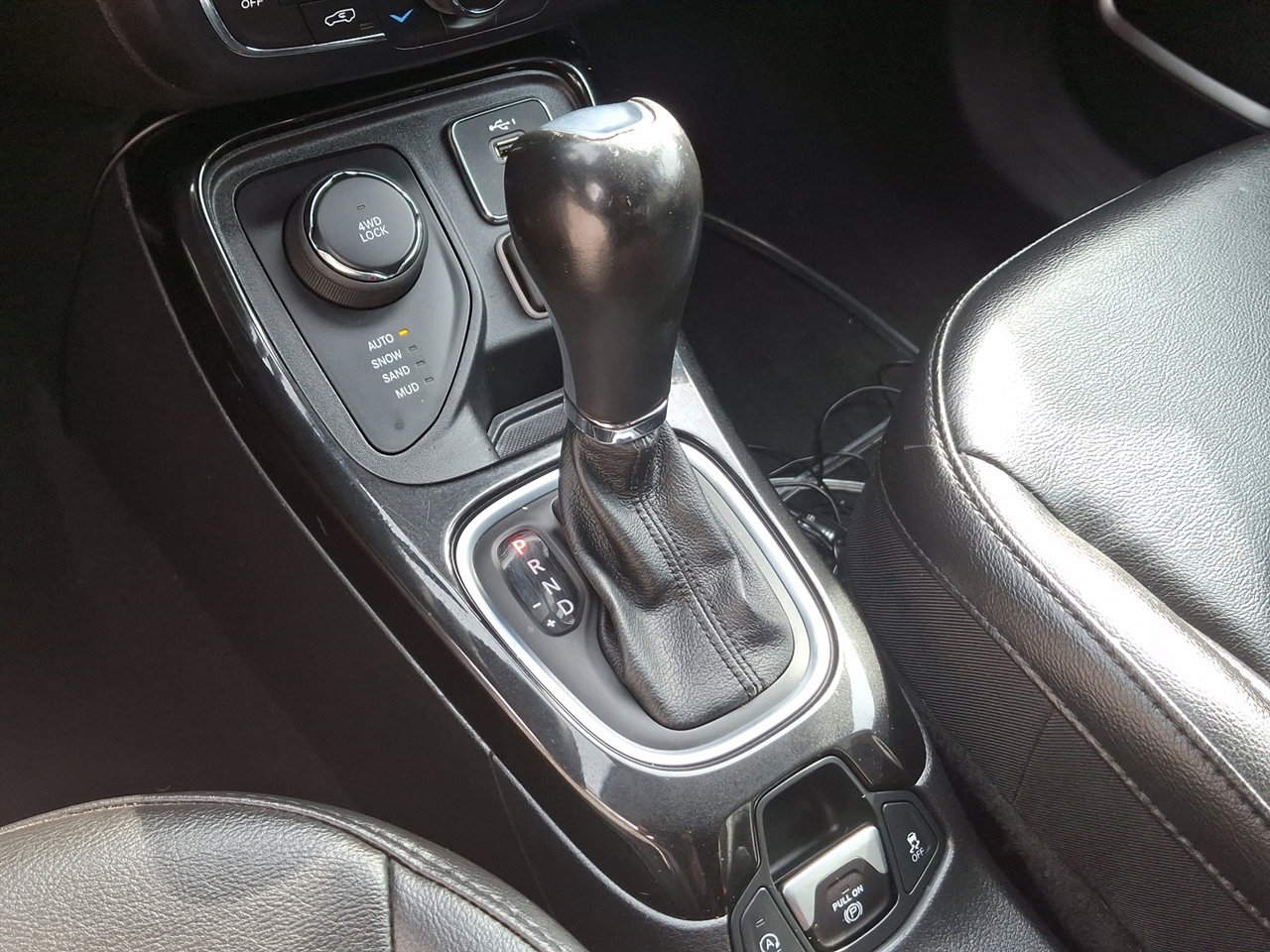 2021 Jeep Compass Altitude photo 13