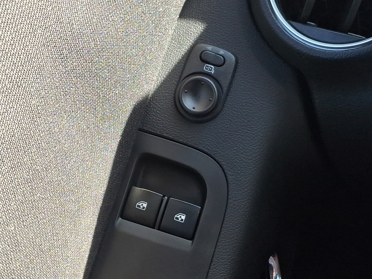 2011 Chevrolet Camaro 1SS photo 18