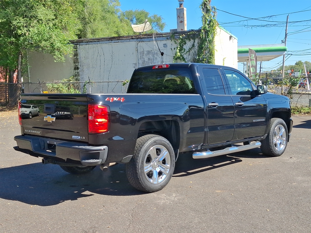 2019 Chevrolet Silverado 1500 Custom photo 5